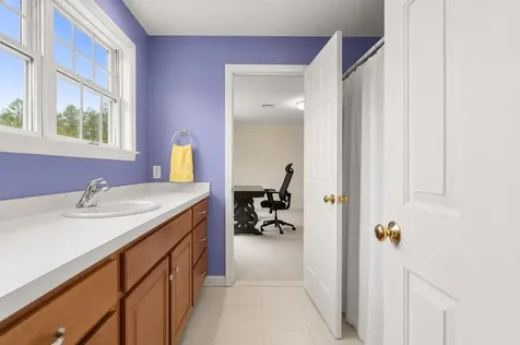 295 Wadleigh Falls Road Newmarket NH 03857