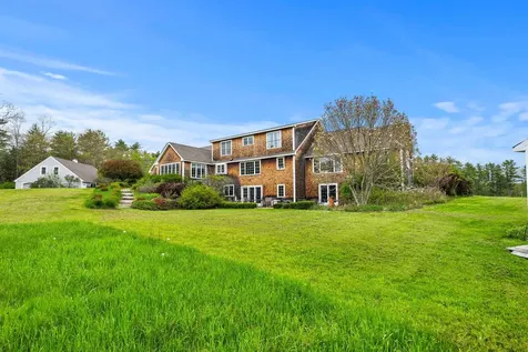 295 Wadleigh Falls Road Newmarket NH 03857