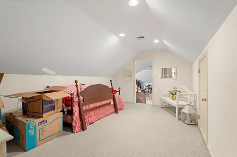295 Wadleigh Falls Road Newmarket NH 03857