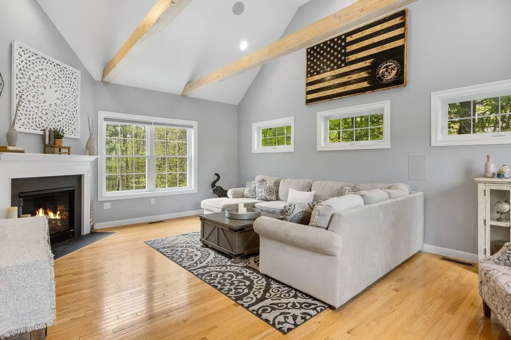 92 Ridgecrest Drive Greenland NH 03840