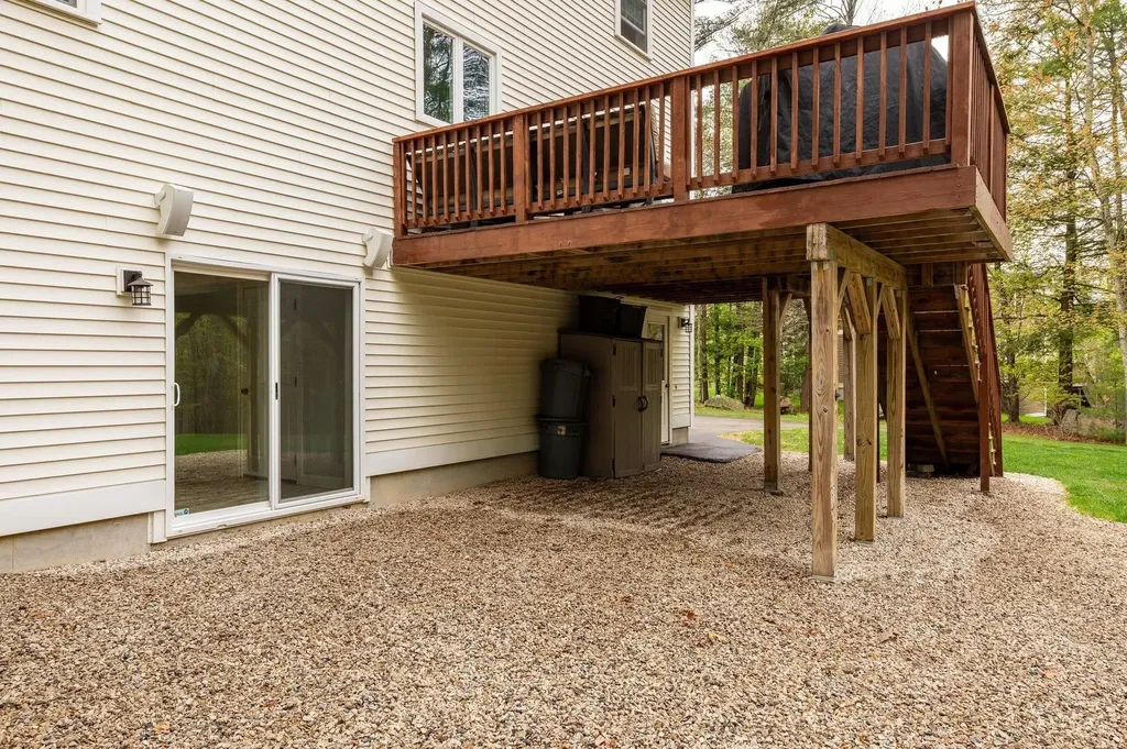 92 Ridgecrest Drive Greenland NH 03840