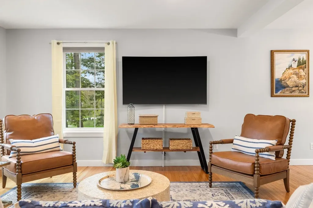 92 Ridgecrest Drive Greenland NH 03840