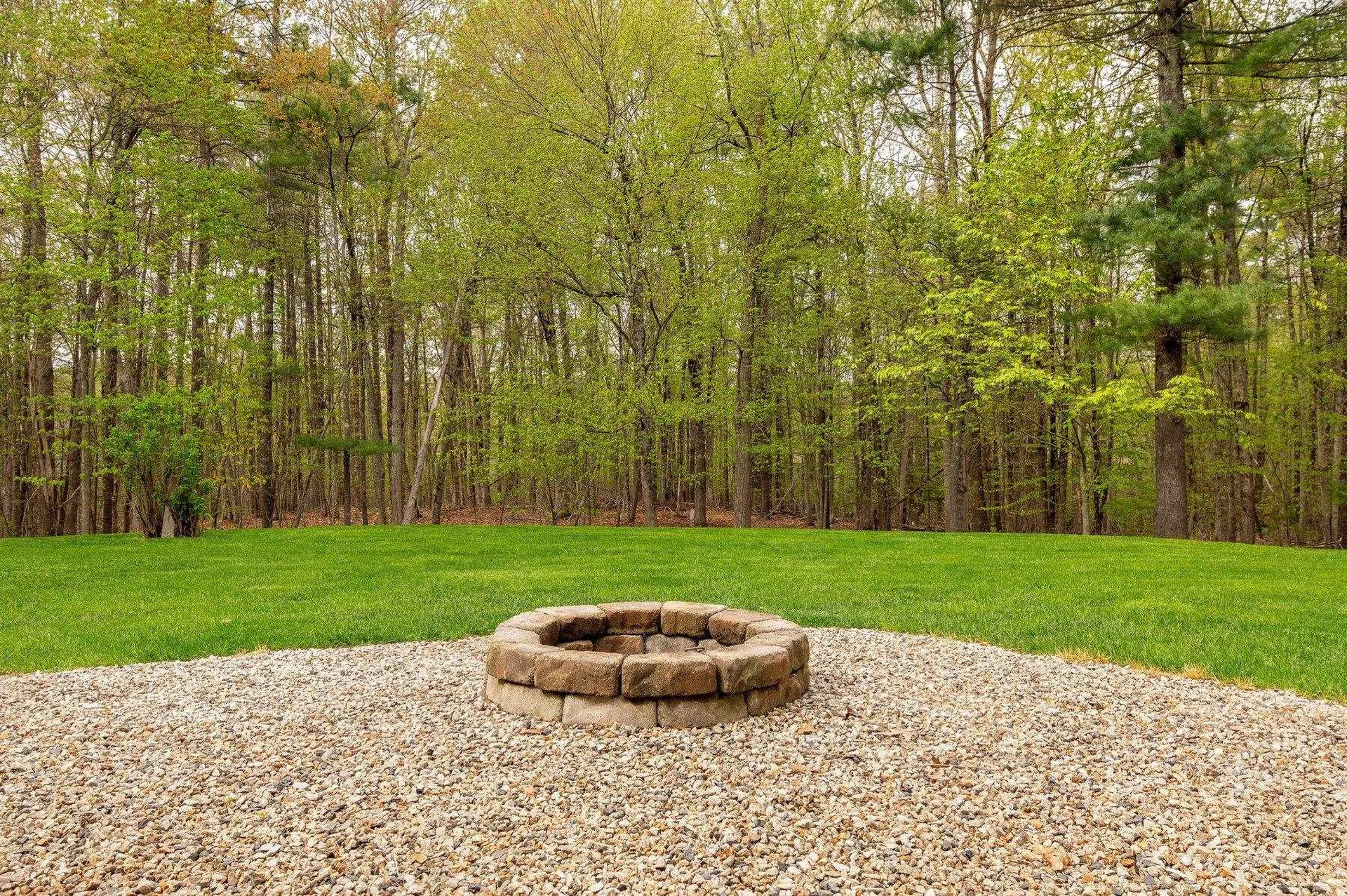 92 Ridgecrest Drive Greenland NH 03840