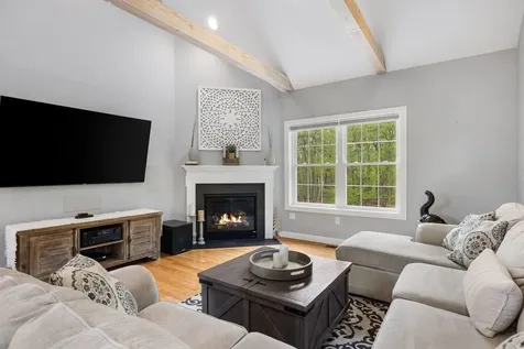 92 Ridgecrest Drive Greenland NH 03840