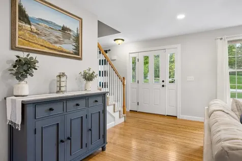 92 Ridgecrest Drive Greenland NH 03840