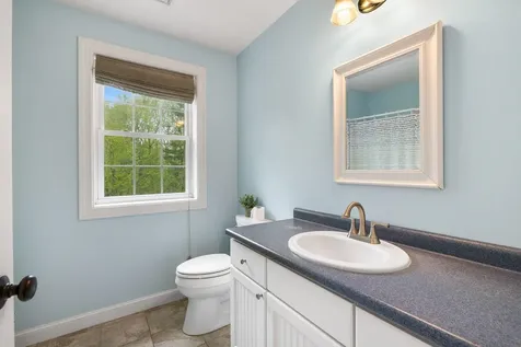 92 Ridgecrest Drive Greenland NH 03840