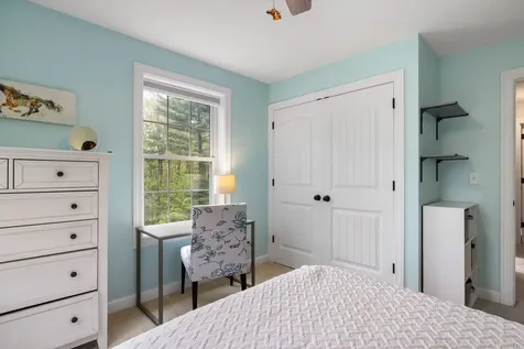 92 Ridgecrest Drive Greenland NH 03840