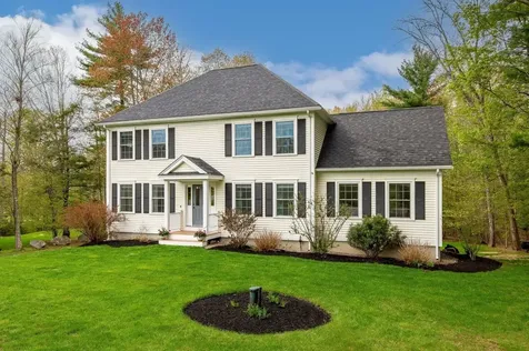92 Ridgecrest Drive Greenland NH 03840