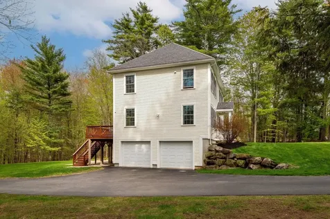 92 Ridgecrest Drive Greenland NH 03840