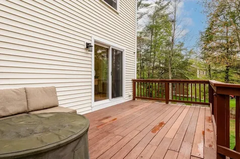 92 Ridgecrest Drive Greenland NH 03840