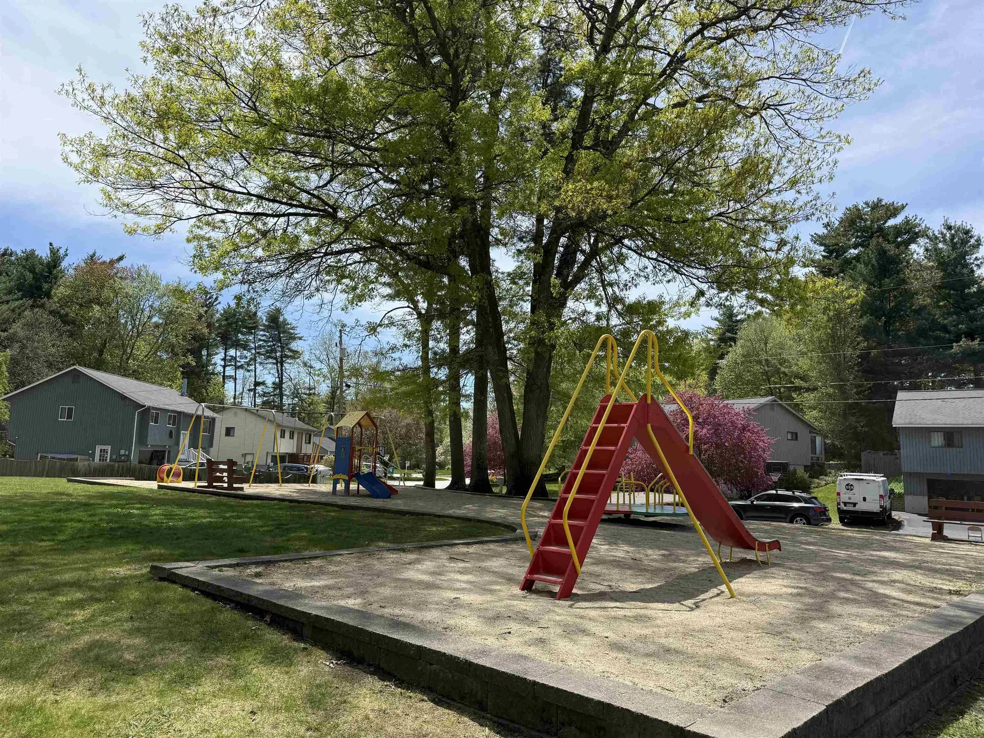 300 Candlewood Park Nashua NH 03062