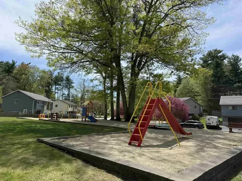 300 Candlewood Park Nashua NH 03062