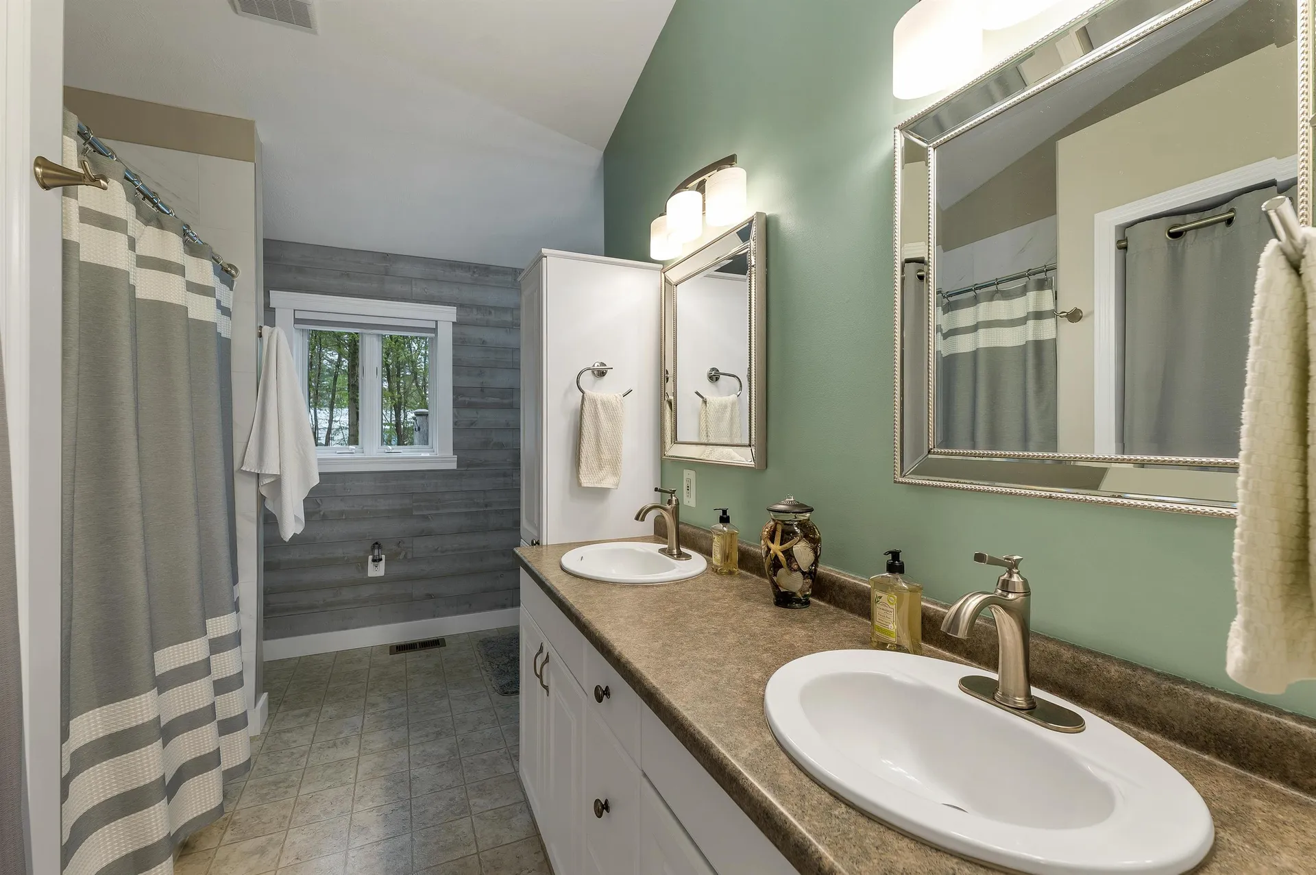 13 Broadview Drive Sanbornton NH 03269