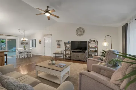 13 Broadview Drive Sanbornton NH 03269