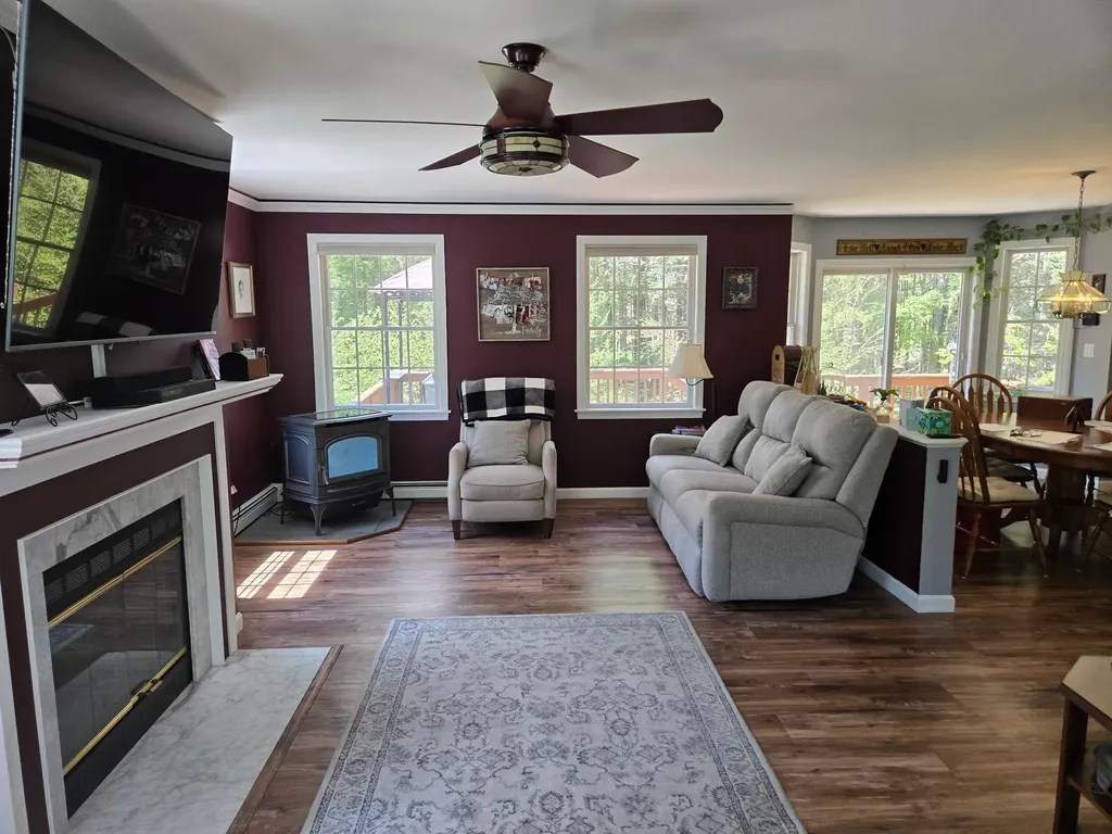 85 Shady Lane Barrington NH 03825