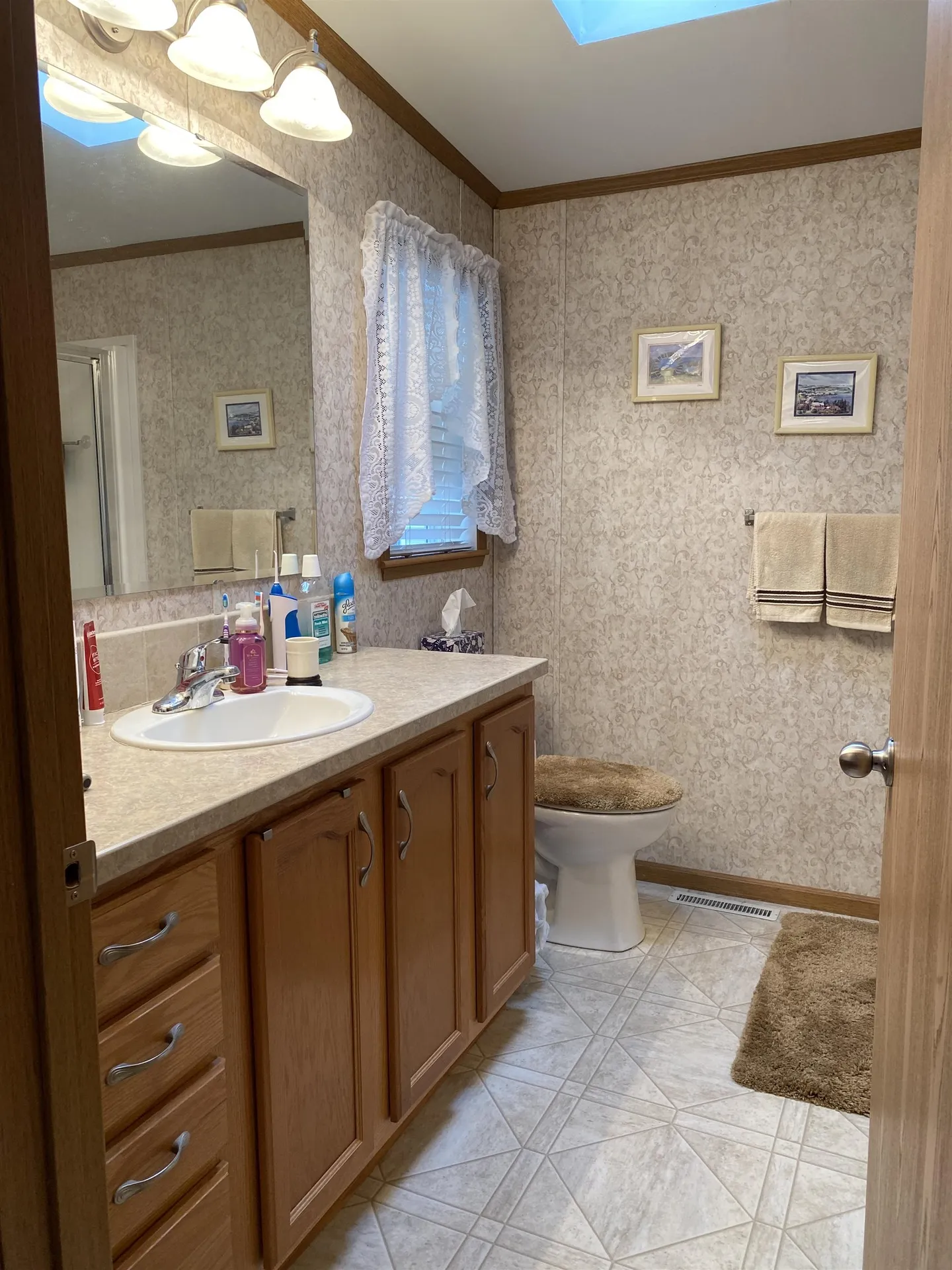 7 Sir Lancelot Drive Exeter NH 03833