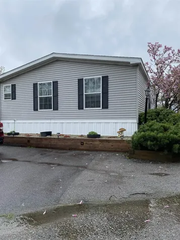 7 Sir Lancelot Drive Exeter NH 03833