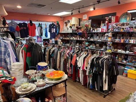 6 West Broadway Street Derry NH 03038