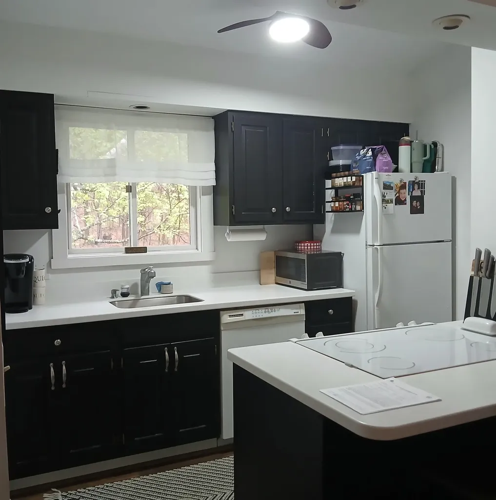 253 Old Quechee Road Hartford VT 05059