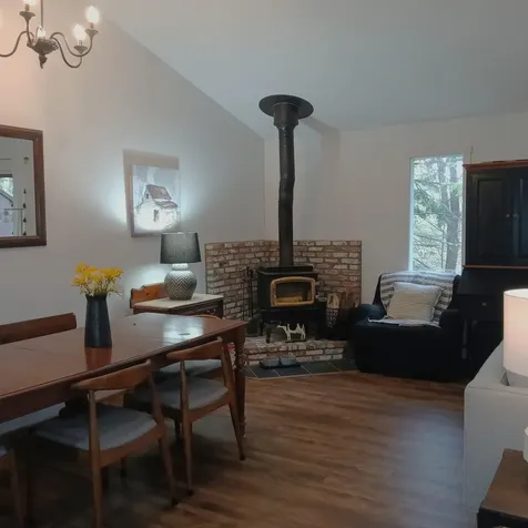 253 Old Quechee Road Hartford VT 05059