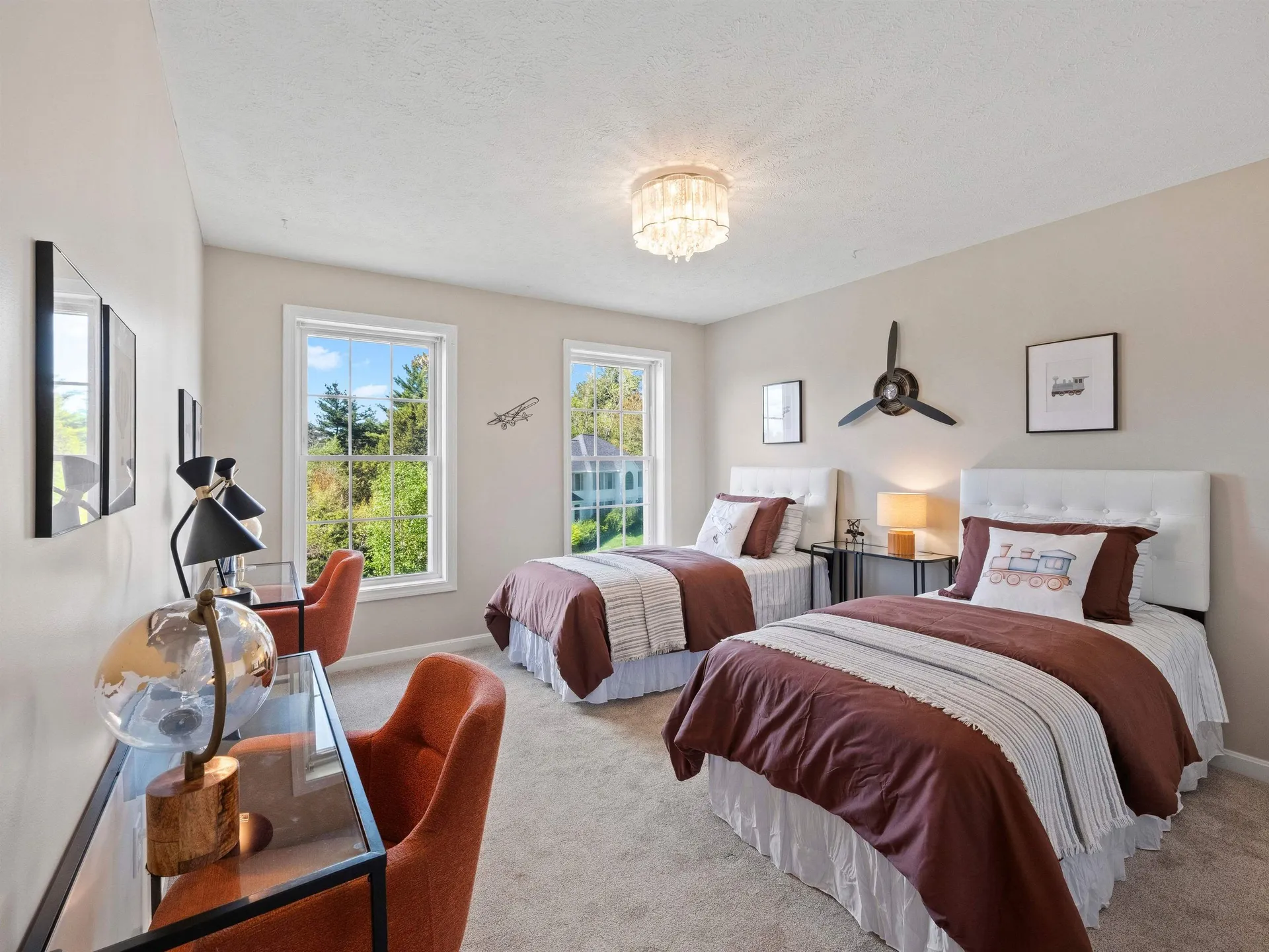 28 Bradford Circle Hudson NH 03051