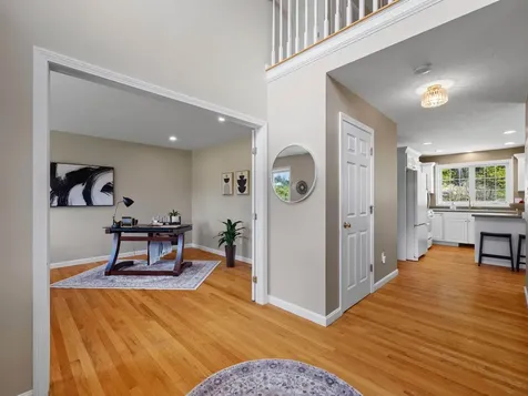 28 Bradford Circle Hudson NH 03051