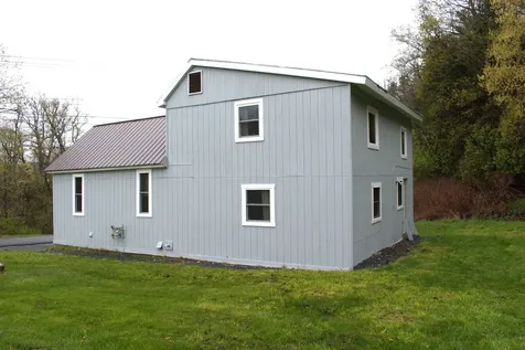 54 Assisqua Avenue St. Johnsbury VT 05819
