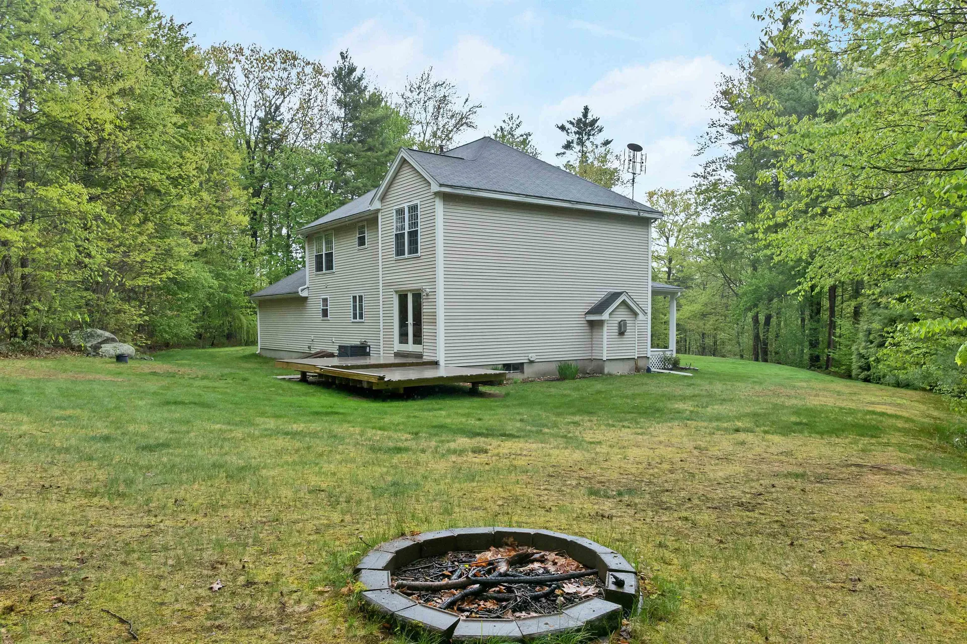441 Ponemah Hill Road Milford NH 03055