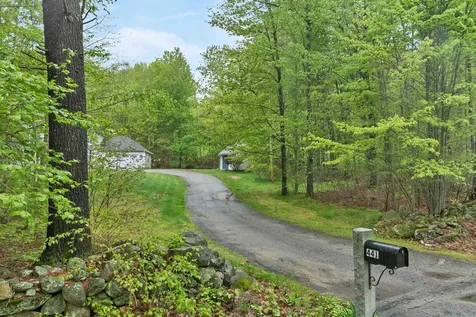 441 Ponemah Road Milford NH 03055