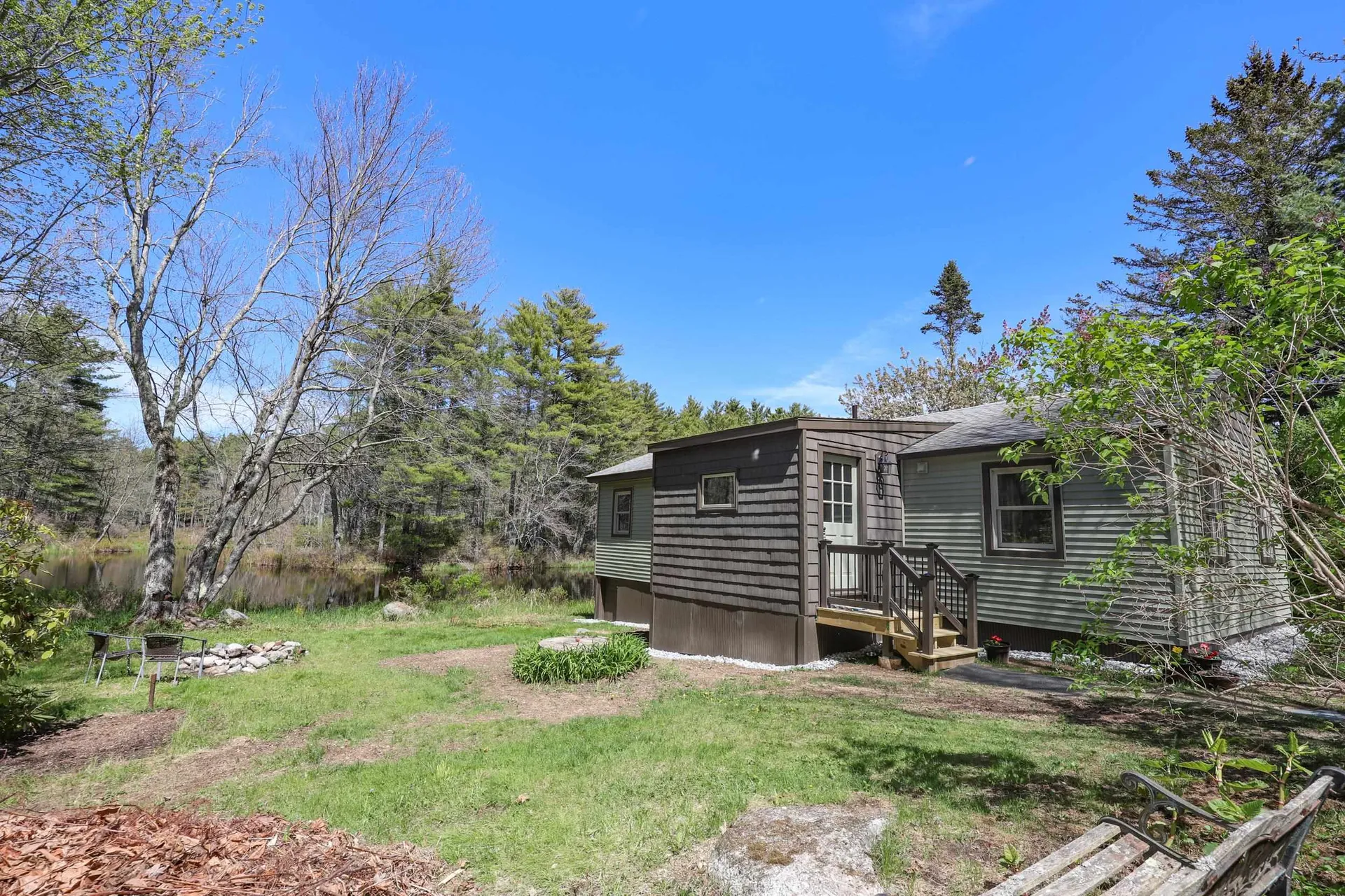 34 Icehouse Lane Greenfield NH 03047