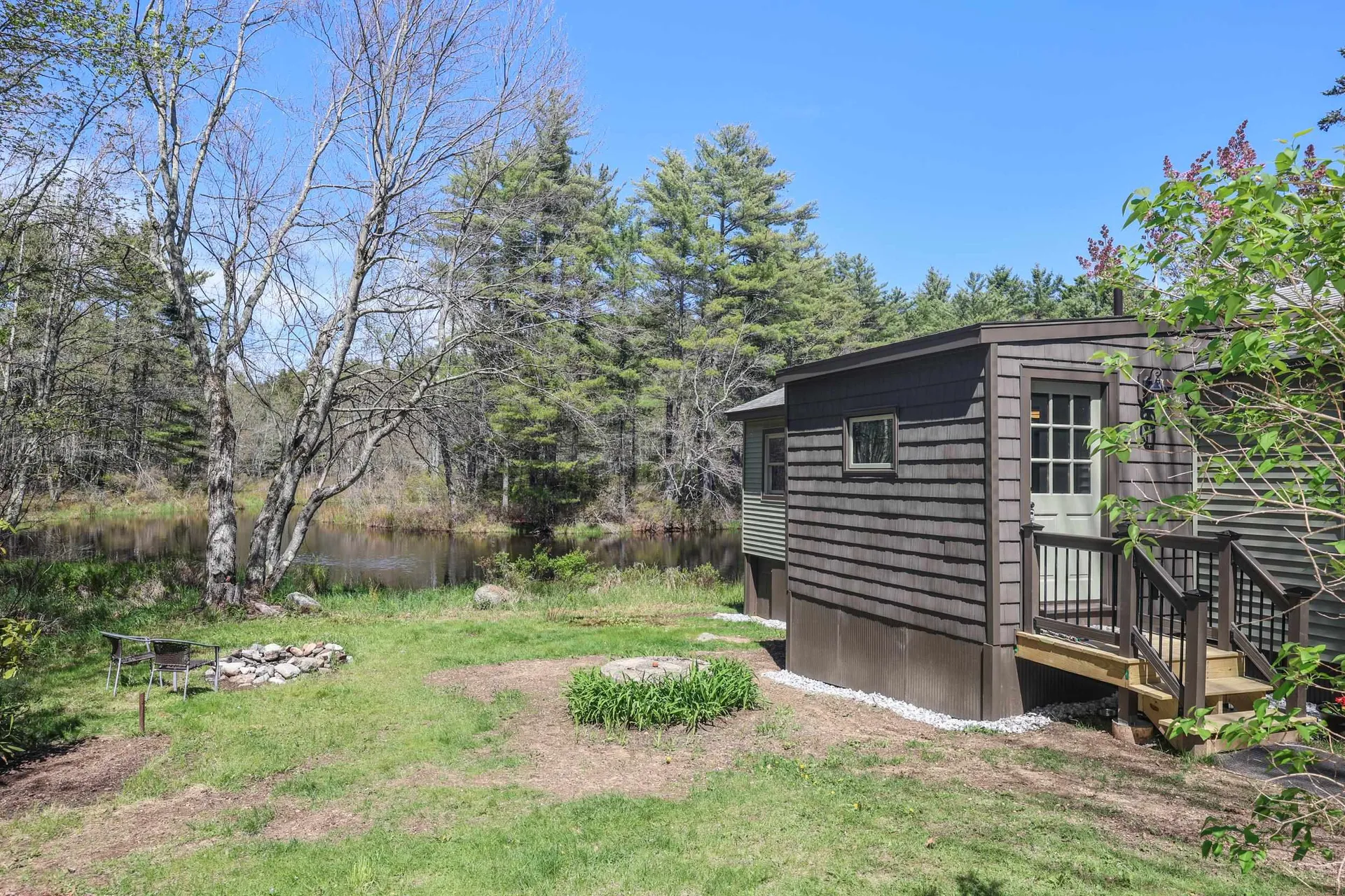 34 Icehouse Lane Greenfield NH 03047