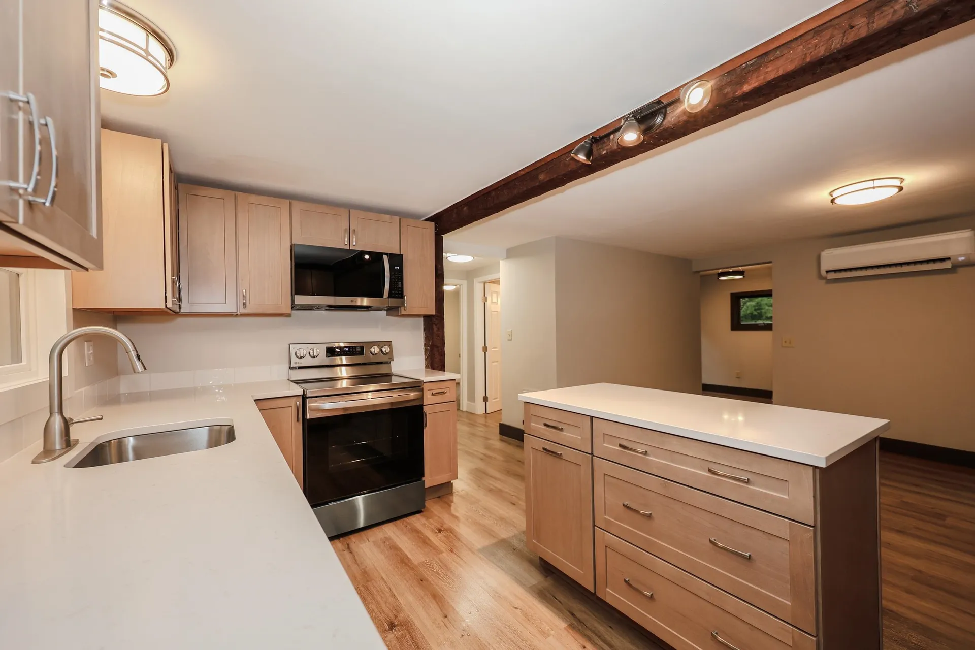 34 Icehouse Lane Greenfield NH 03047