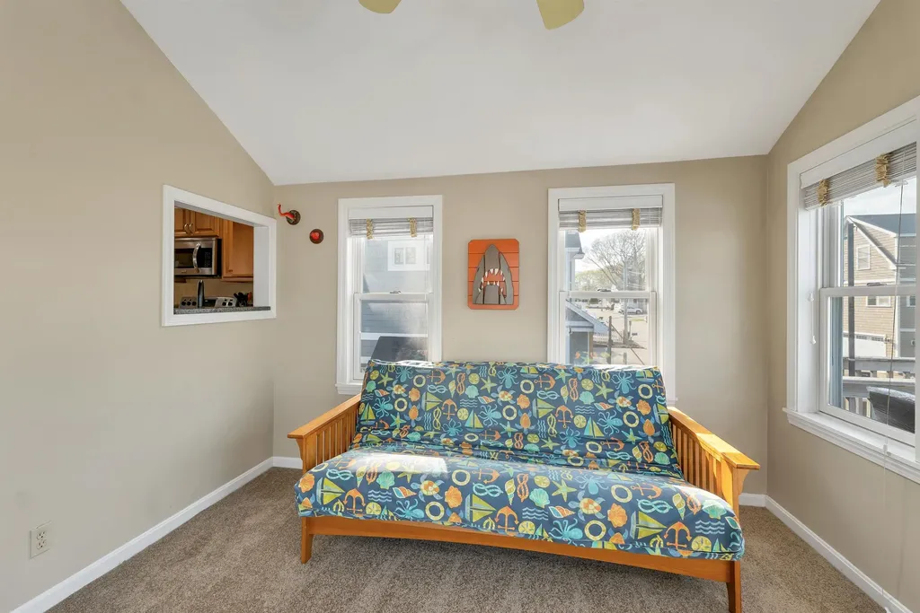 4 Viking Street Hampton NH 03842
