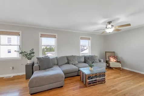 4 Viking Street Hampton NH 03842