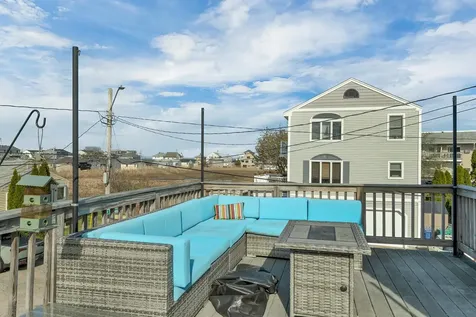 4 Viking Street Hampton NH 03842