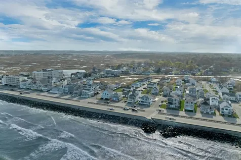 4 Viking Street Hampton NH 03842