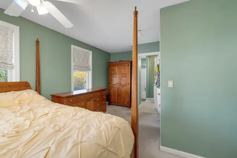 4 Viking Street Hampton NH 03842
