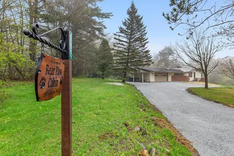 192 Cream Hill Road Mendon VT 05701