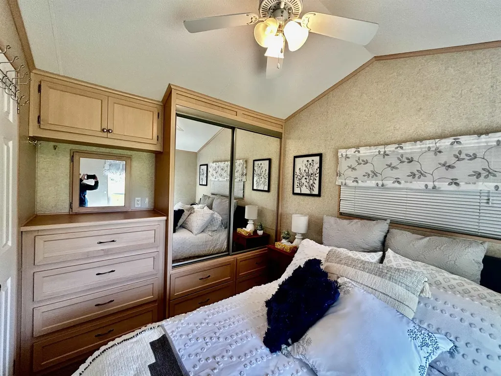 2 Perch Circle South Hero VT 05486