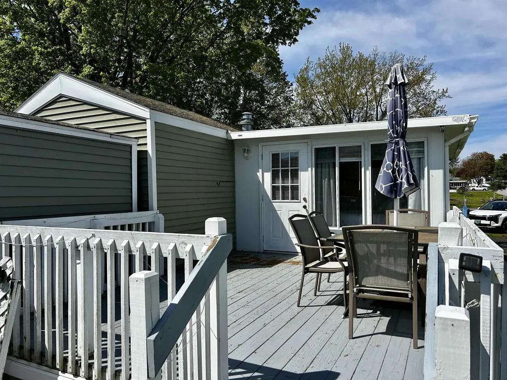 2 Perch Circle South Hero VT 05486