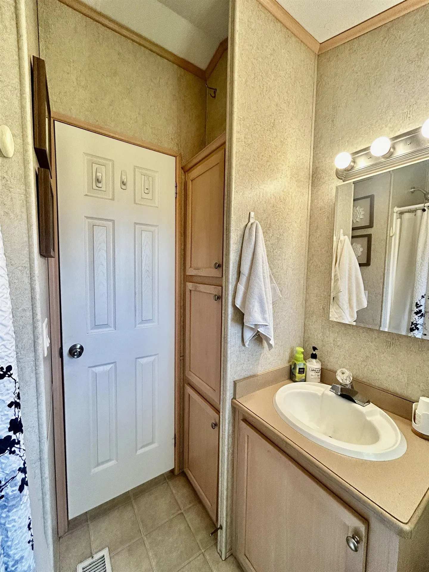 2 Perch Circle South Hero VT 05486