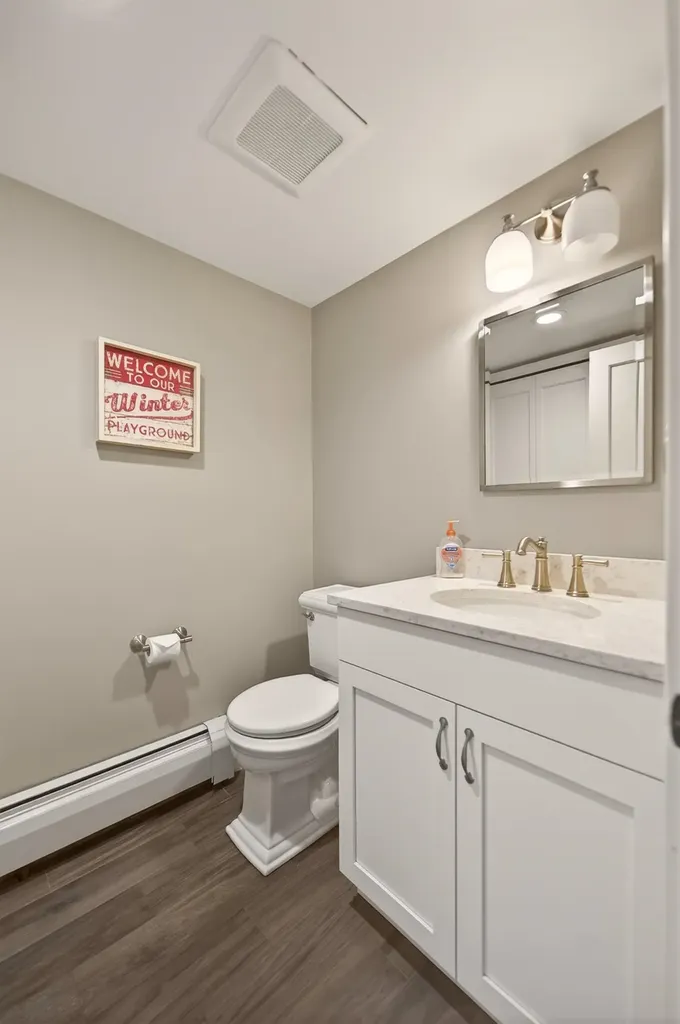 1D Townhouse Square Dover VT 05356