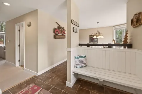 1D Townhouse Square Dover VT 05356