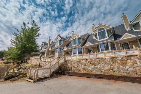 1D Townhouse Square Dover VT 05356