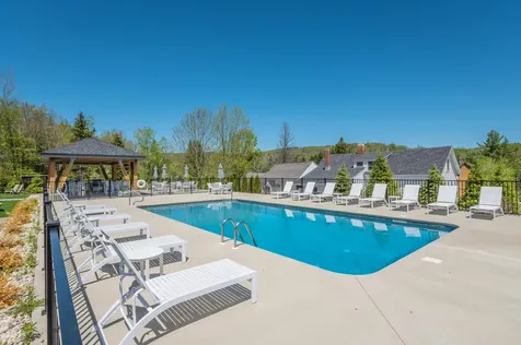 1D Townhouse Square Dover VT 05356