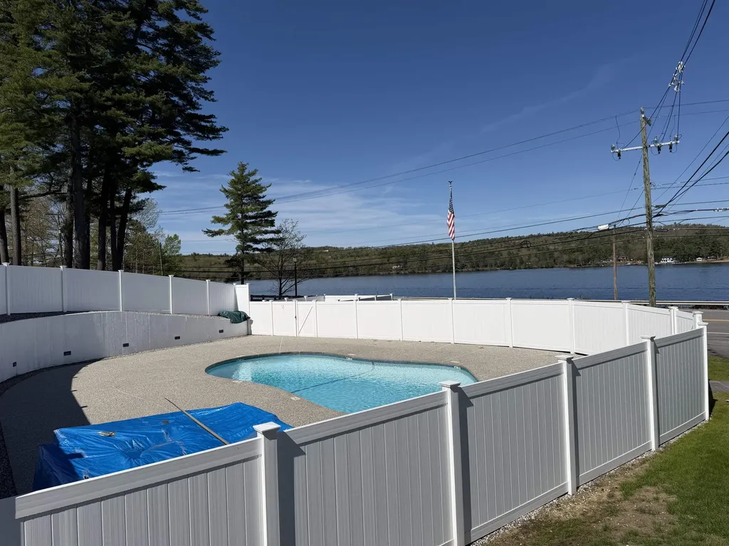 883 Weirs Boulevard Laconia NH 03246
