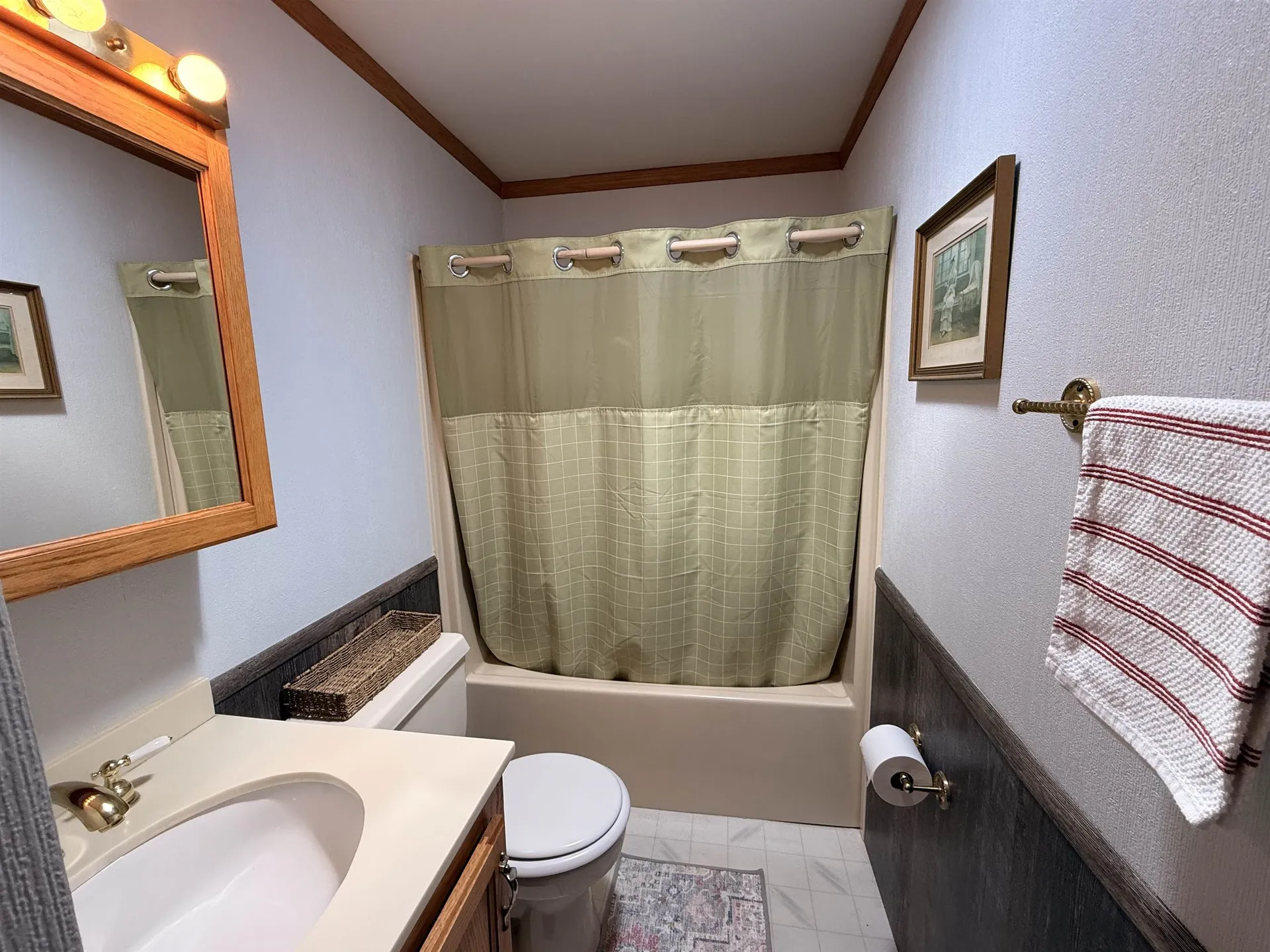 18 Lindy Road Vernon VT 05354