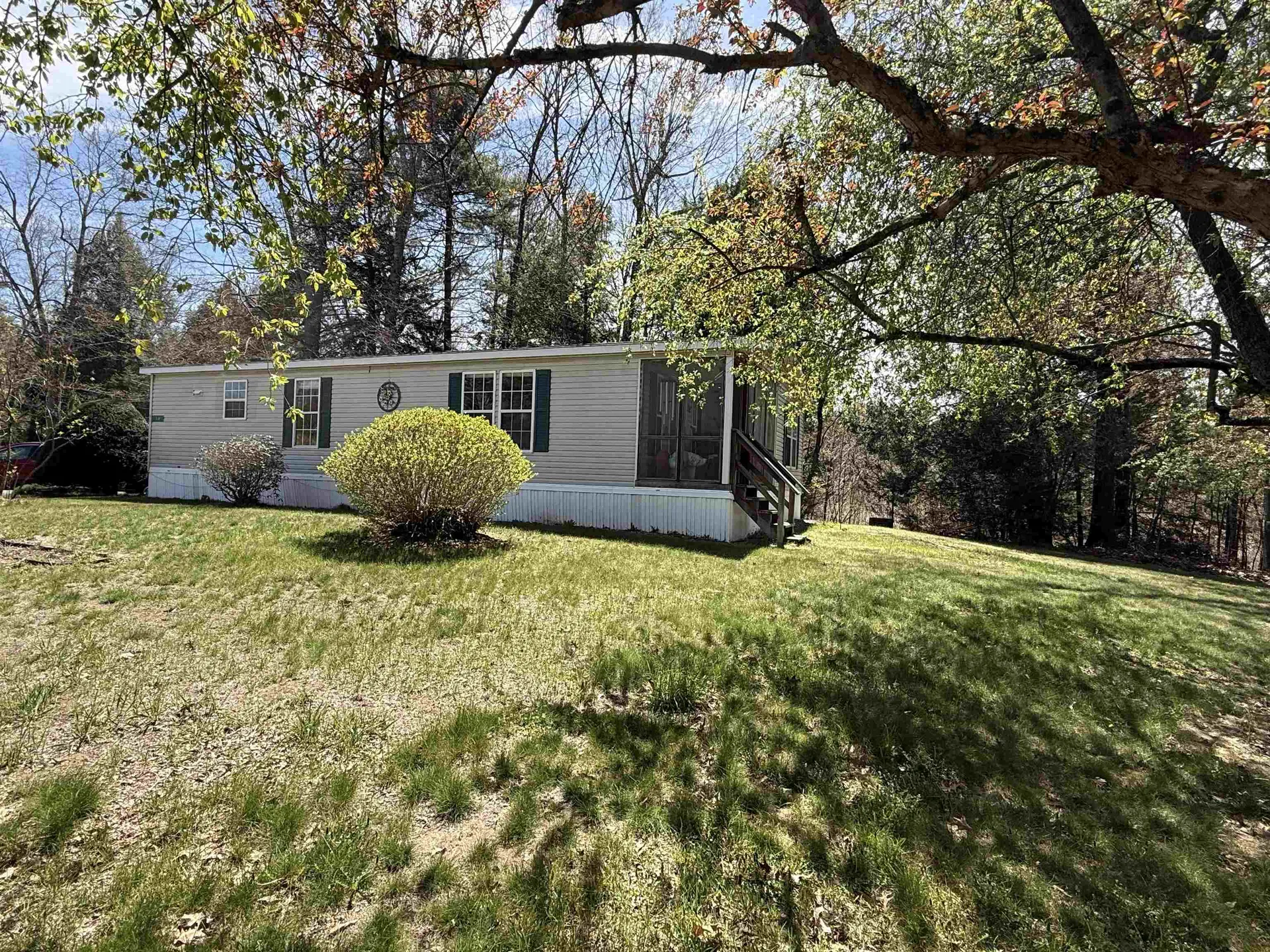 18 Lindy Road Vernon VT 05354