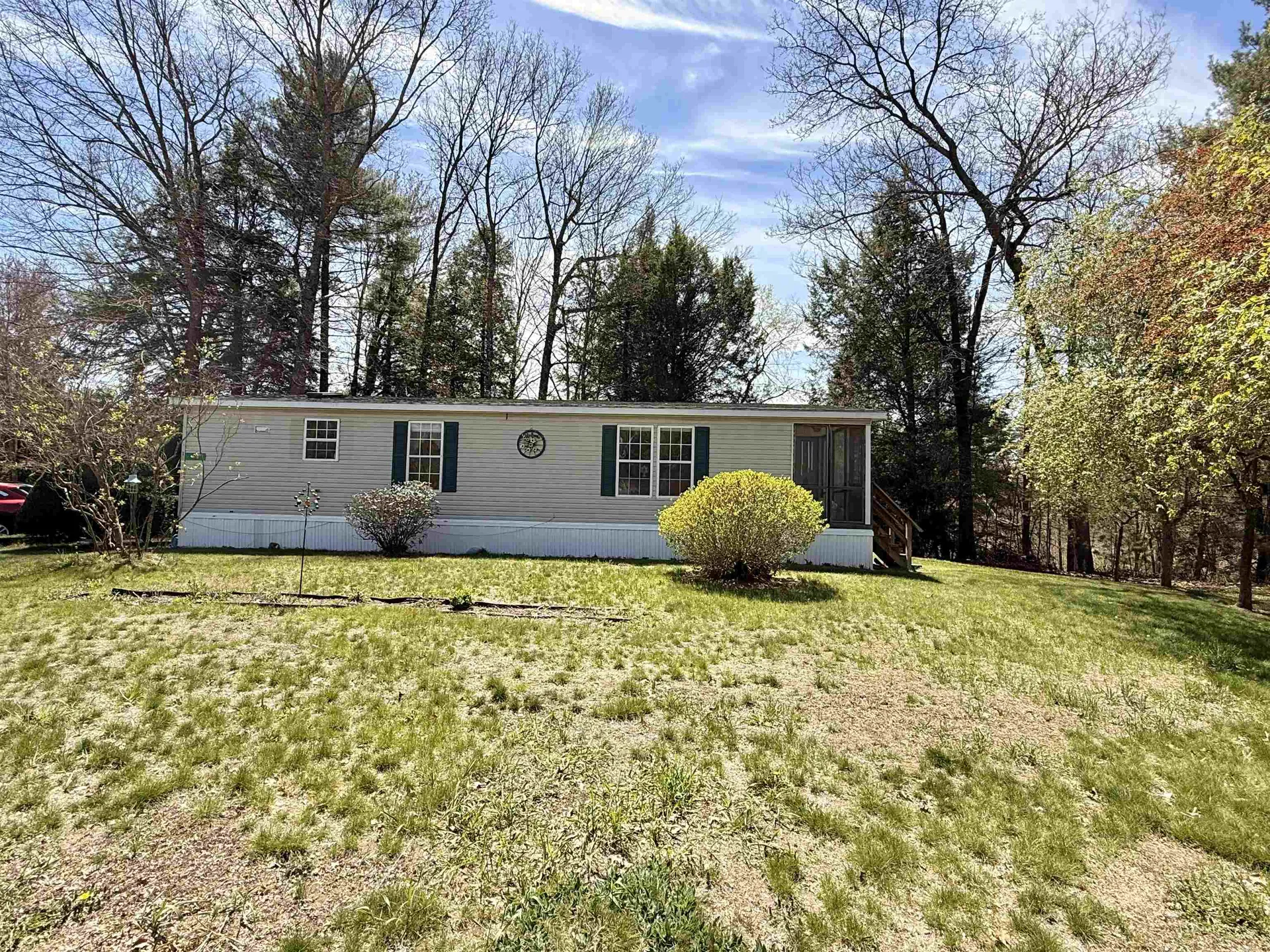 18 Lindy Road Vernon VT 05354