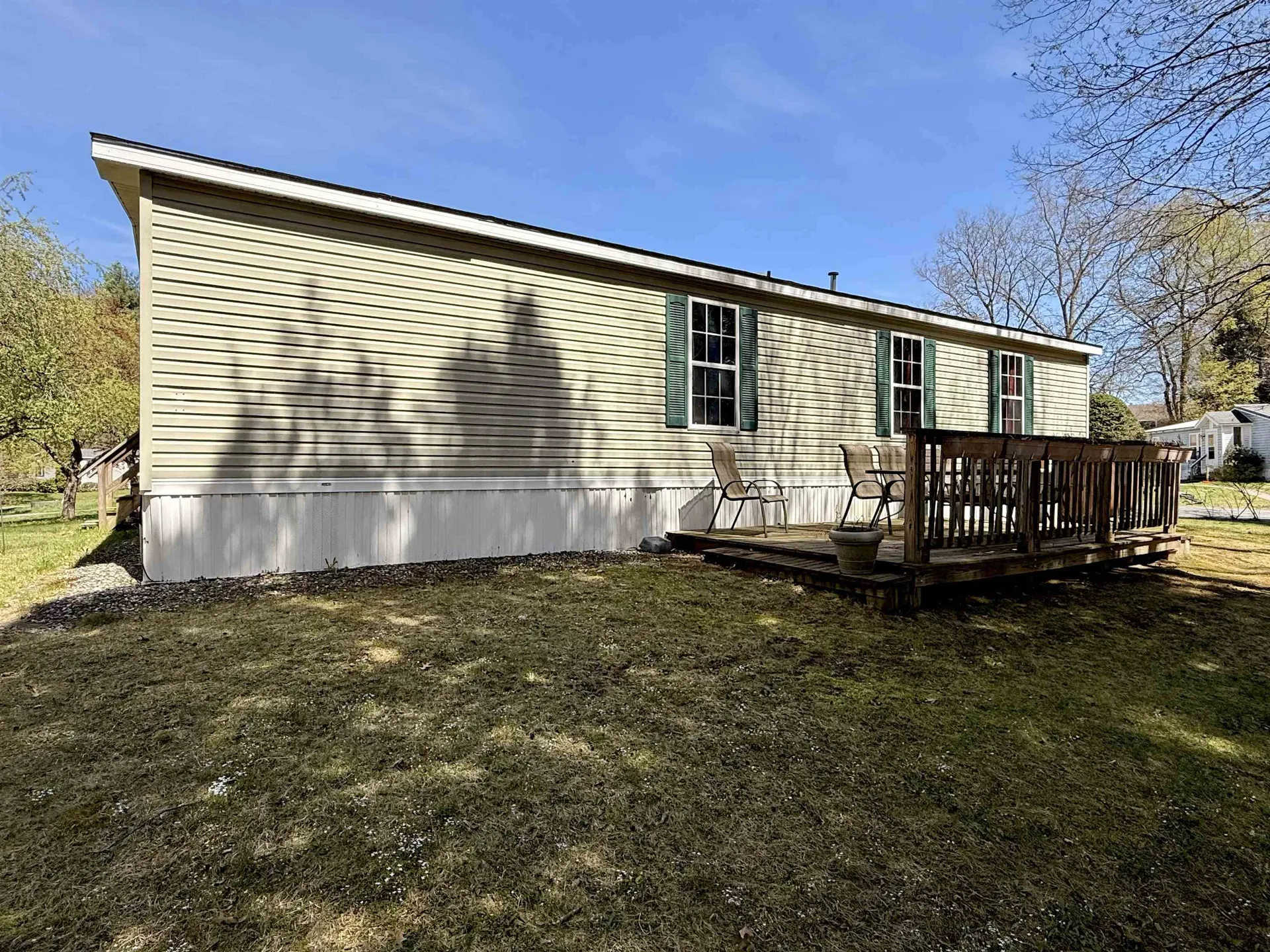 18 Lindy Road Vernon VT 05354